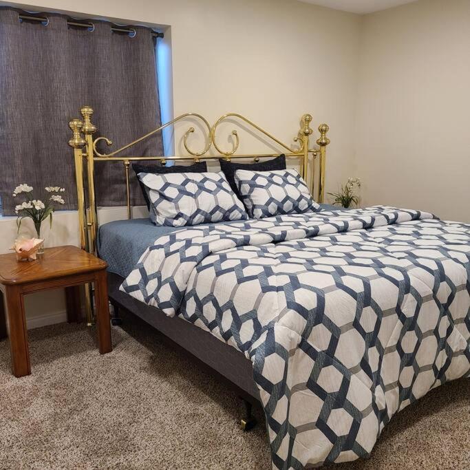 Entire Huge Basement! Fast Wifi! Private Entrance! Villa Salt Lake City Luaran gambar