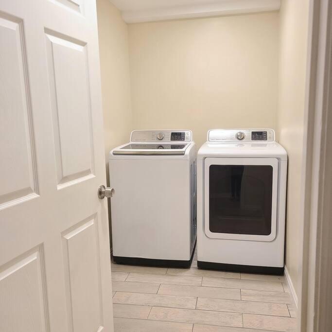 Entire Huge Basement! Fast Wifi! Private Entrance! Villa Salt Lake City Luaran gambar
